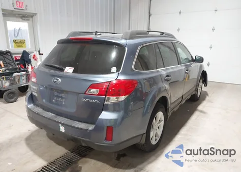 2014 Subaru Outback 2.5I Premium z USA, uszkodzony, nr VIN 4S4BRCCC7E3324845